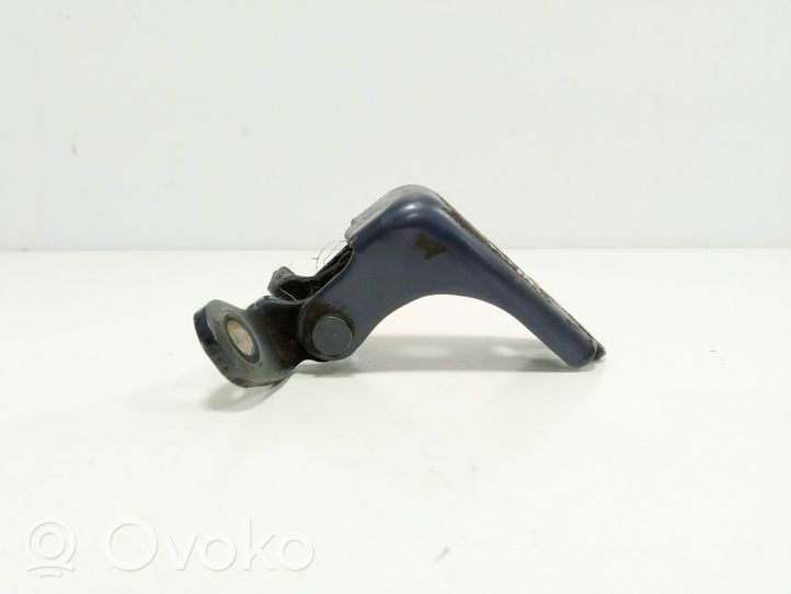 Honda FR-V Front door upper hinge 