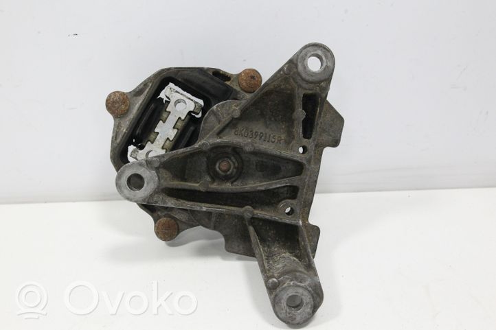 Audi A4 S4 B7 8E 8H Supporto della scatola del cambio 8K0399154