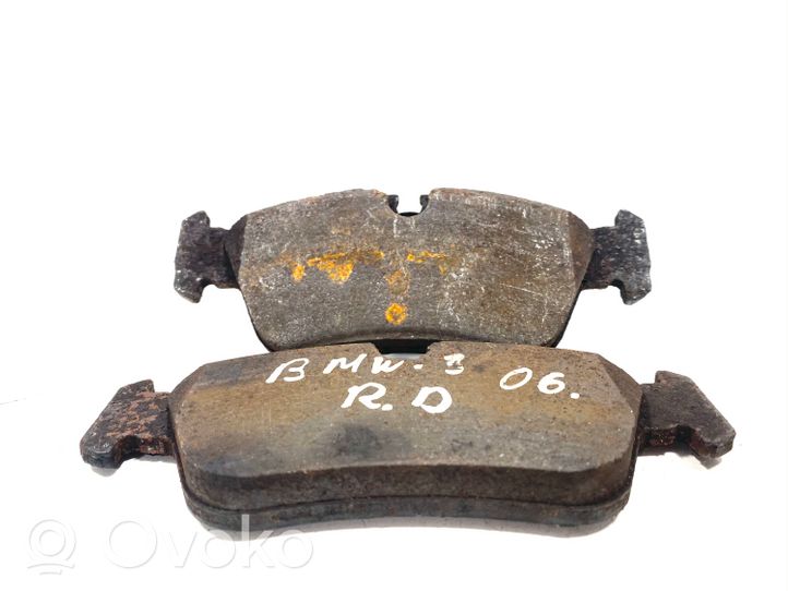 BMW 3 E90 E91 Brake pads (front) 90R0121