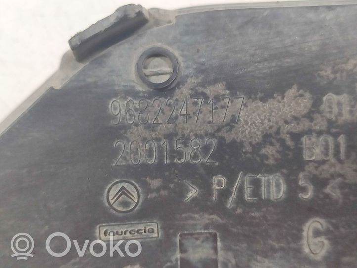 Citroen C5 Priešrūkinio žibinto apdaila/ grotelės 9682247177