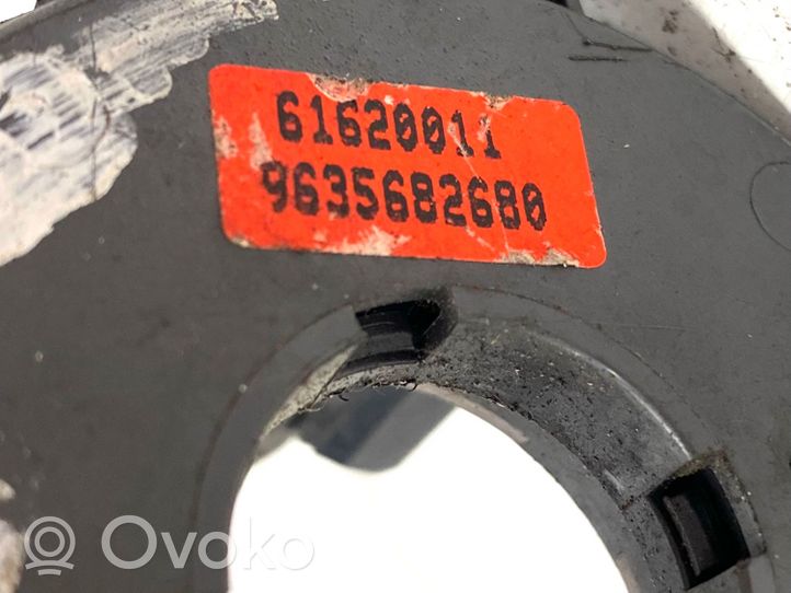 Citroen Xsara Picasso Taśma / Pierścień ślizgowy Airbag / SRS 9635682680