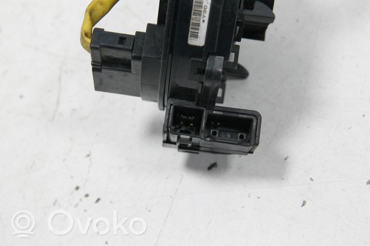 Toyota Yaris Verso Innesco anello di contatto dell’airbag (anello SRS) Y30L900535