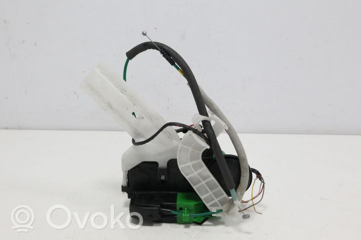 Hyundai i40 Rear door lock 814103Z010