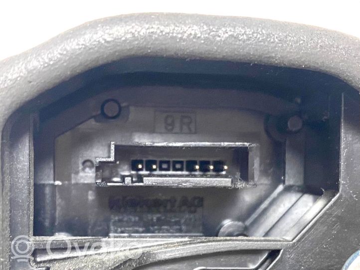 BMW X1 E84 Rear door lock 7202148