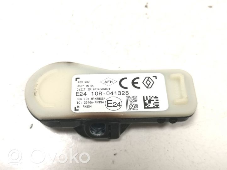 Renault Captur Rengaspaineen anturi 10R041328