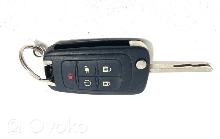 Opel Antara Užvedimo raktas (raktelis)/ kortelė 22822311