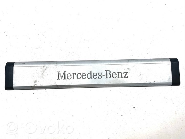 Mercedes-Benz ML W164 Listwa progowa przednia A1646804935