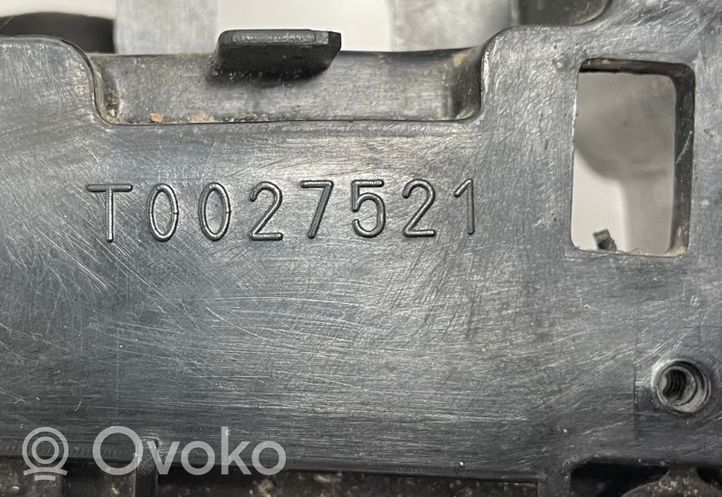 BMW X5 E70 Supporto del cavo della leva del cambio T0027521