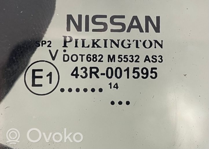 Nissan Leaf I (ZE0) Mažasis "A" galinių durų stiklas 43R001595