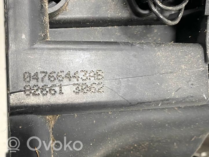 Dodge Journey Lewarek zmiany biegów / górny 04766443AB