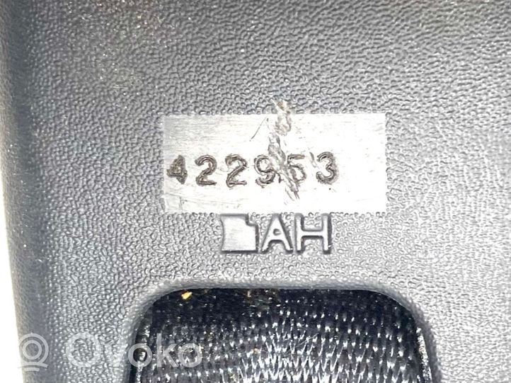 Opel Agila B Klamra tylnego pasa bezpieczeństwa 8725A525