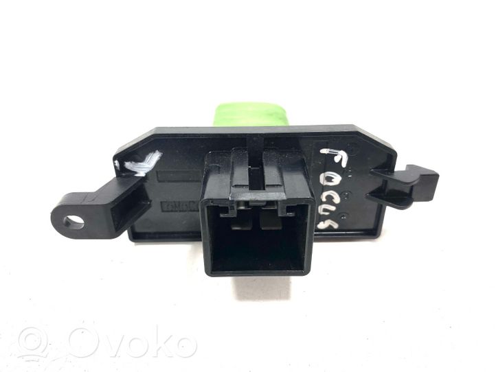 Ford Focus Coolant fan relay 