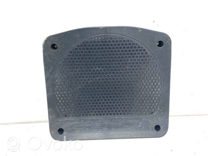 BMW 1 F20 F21 Subwoofer-bassoelementin etusäleikkö/lista 9223670