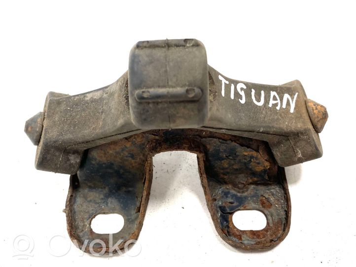 Volkswagen Tiguan Staffa/supporto di montaggio della marmitta 025720D6