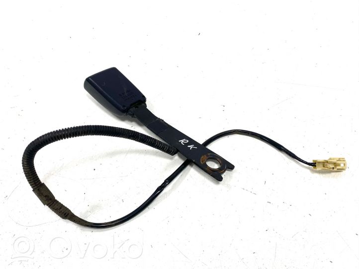 Toyota Avensis T270 Front seatbelt buckle E034501