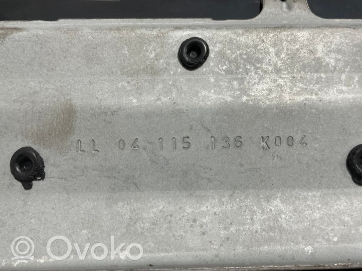 Mercedes-Benz E W211 Set vano portaoggetti A2116802487