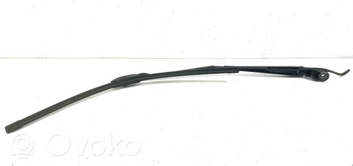 Mercedes-Benz Vito Viano W639 Front wiper blade arm 179862