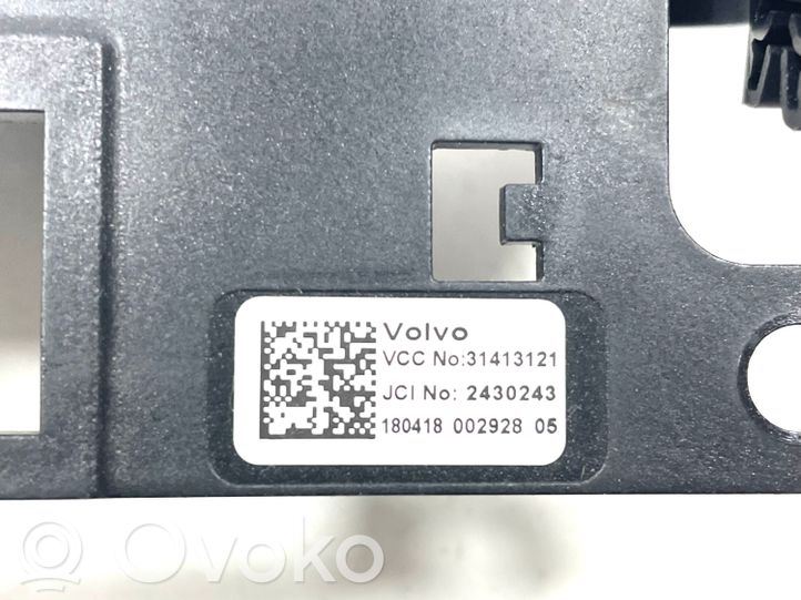 31413121 Volvo XC90 Other interior part, 14.34 € | RRR 