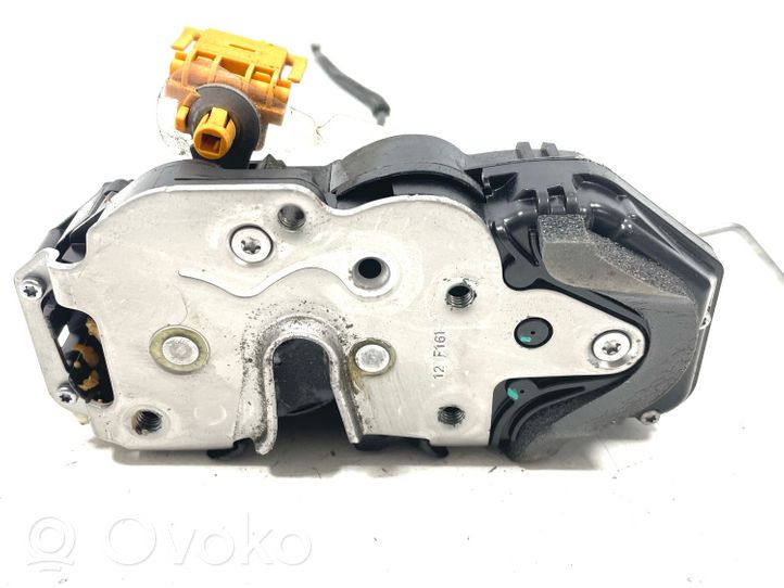 Chevrolet Volt I Rear door lock 13579551