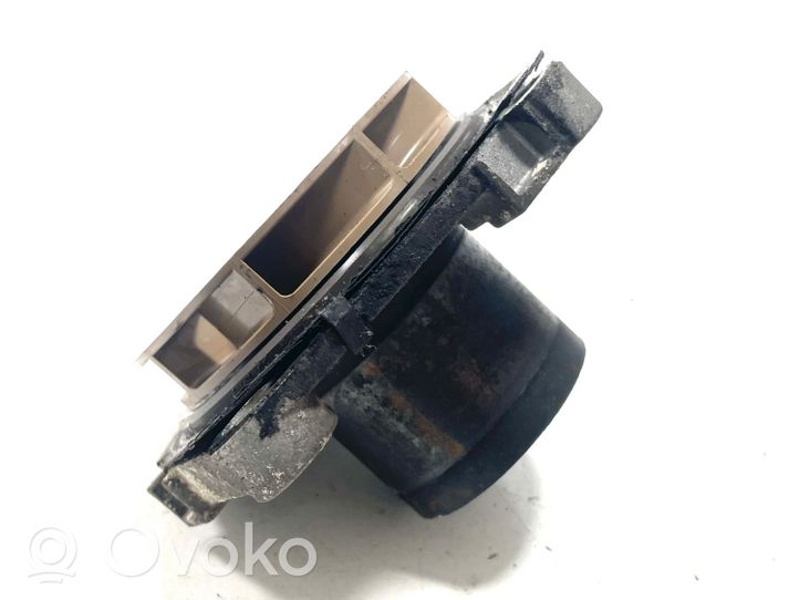 Opel Astra H Pompe de circulation d'eau 55668637