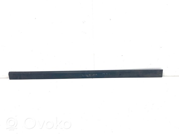 Volvo S60 Moulure de porte avant 9151912