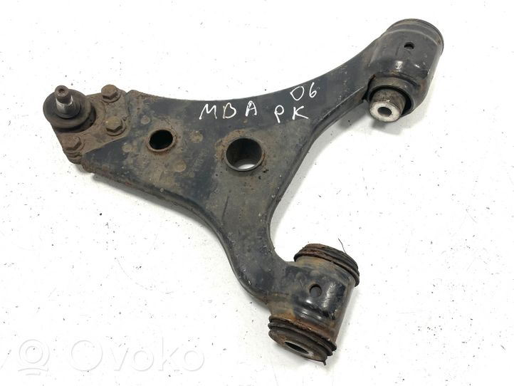 Mercedes-Benz A W169 Fourchette, bras de suspension inférieur avant A1693300307B