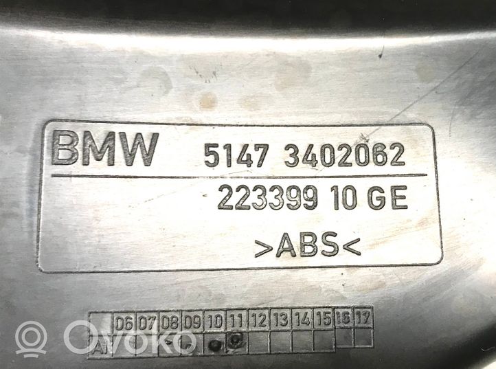 BMW X3 E83 Copertura del rivestimento del sottoporta posteriore 51473402062