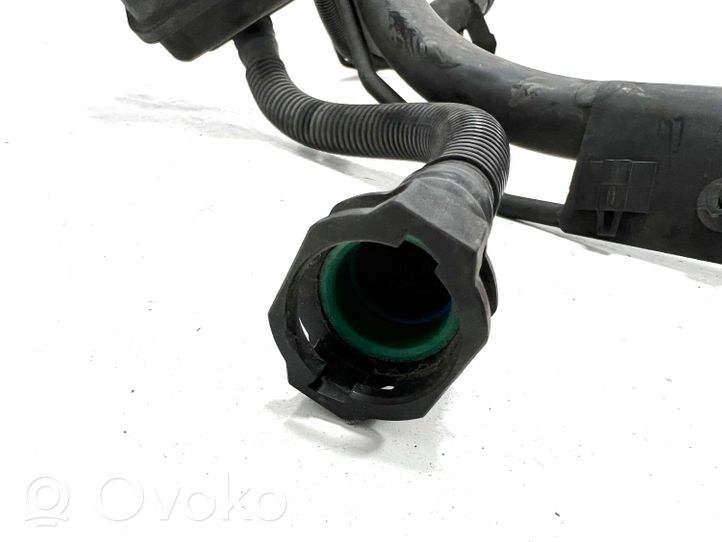 Opel Ampera Tuyau de remplissage de réservoir de carburant A09021528