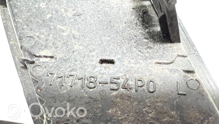 Suzuki Vitara (LY) Listwa zderzaka przedniego 7171854P0