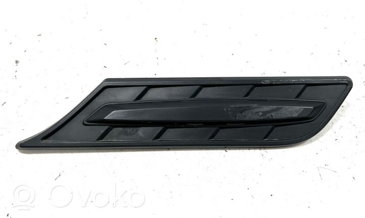 Suzuki Vitara (LY) Rivestimento parafango (modanatura) 7262154P0