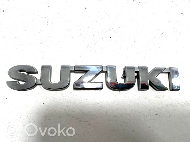 Suzuki Vitara (LY) Insignia/letras de modelo de fabricante 24842