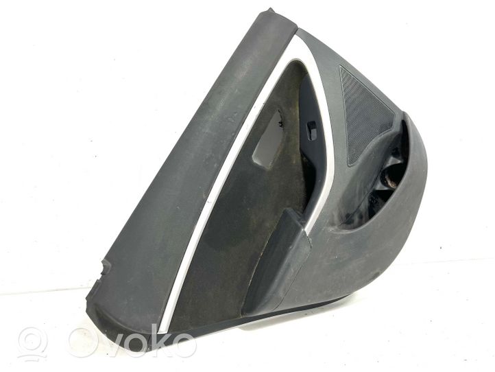 Hyundai i30 Rivestimento del pannello della portiera posteriore 83370A6100