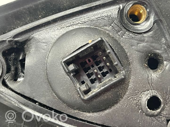 Hyundai Elantra Elektryczne lusterko boczne drzwi przednich 012151