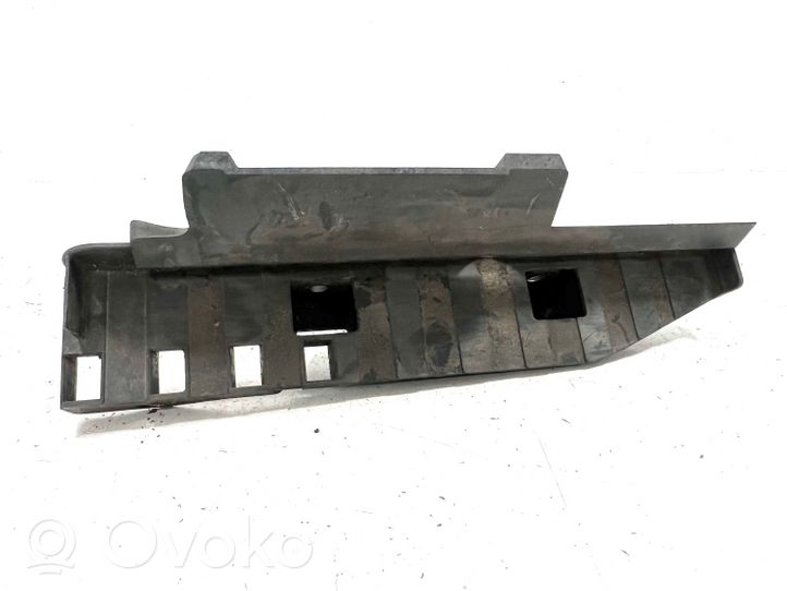 Audi A4 S4 B7 8E 8H Staffa di montaggio della batteria 8E1805229A