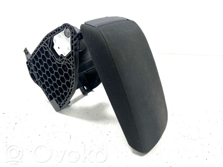 3T0864207 Skoda Superb B6 (3T) Armlehne, 17.42 € | RRR 