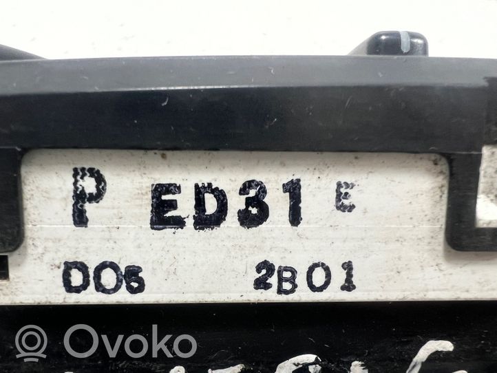 Ford Maverick Ilmastoinnin ohjainlaite PED31E