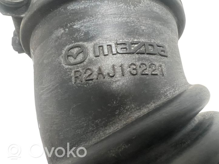 Mazda 3 II Ilmanoton letku R2AJ13221