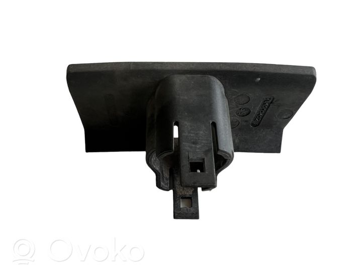 Volkswagen Touareg I Support de capteur de stationnement arrière PDC 7L6919492F