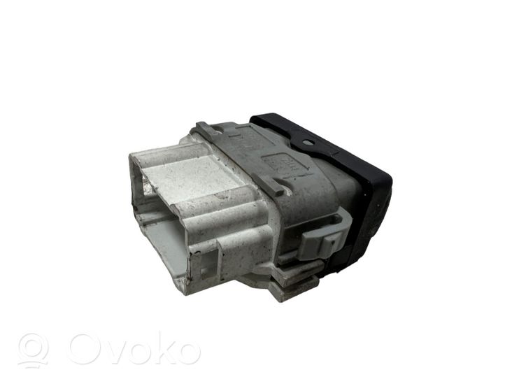 Renault Scenic II -  Grand scenic II Child safety switch 2808201