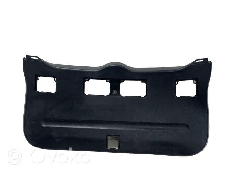 Toyota RAV 4 (XA40) Rivestimento portellone posteriore/bagagliaio 6775142061