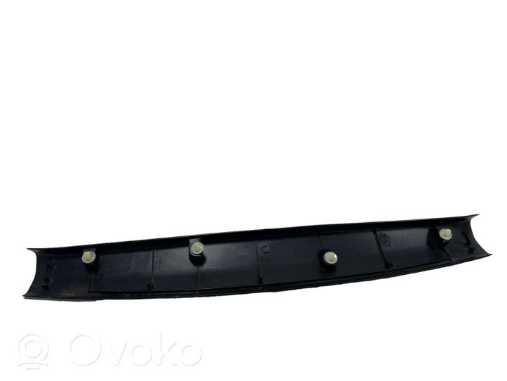 Toyota RAV 4 (XA40) Rivestimento superiore del portellone posteriore/bagagliaio 6793942040