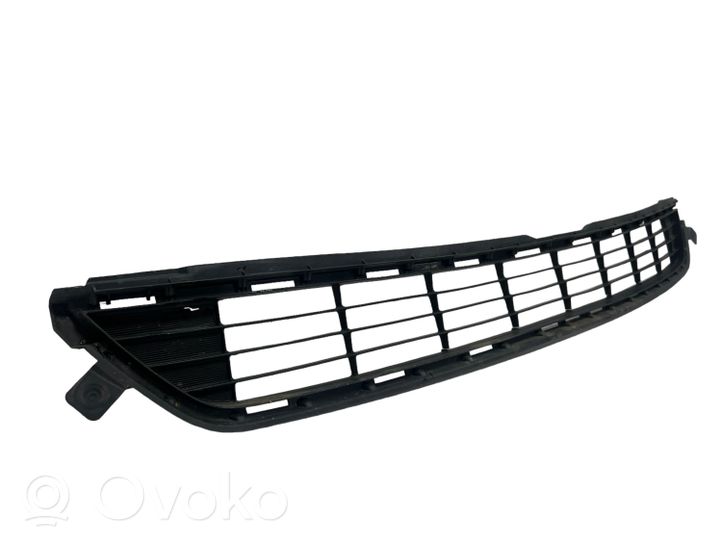 Toyota RAV 4 (XA40) Grille inférieure de pare-chocs avant 5311242090