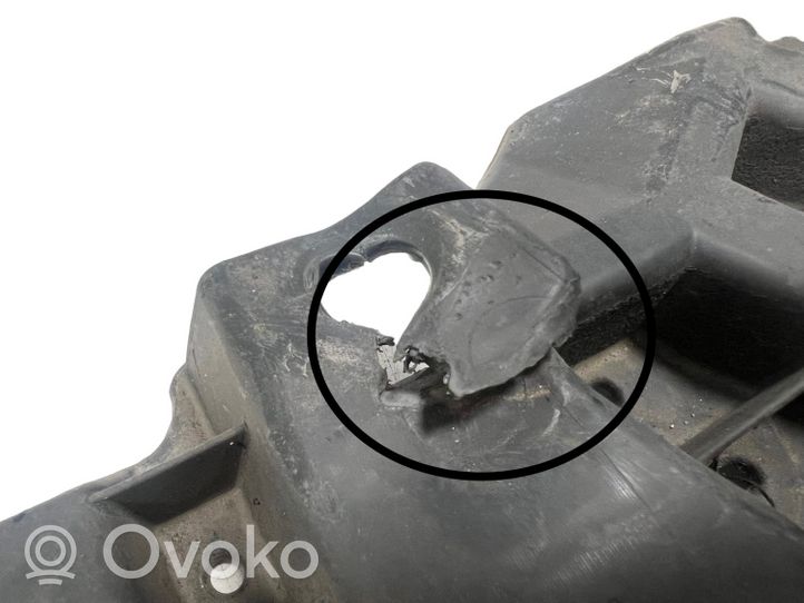 Toyota RAV 4 (XA40) Osłona pod zderzak przedni / Absorber 5261842050