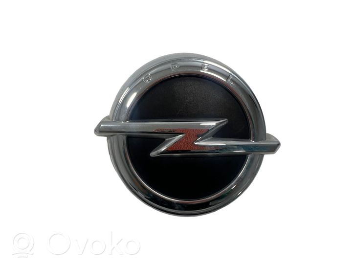 Opel Corsa E Atidarymo rankenėlė galinio dangčio (išorinė) 563697283