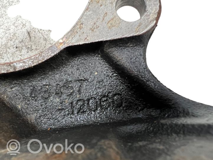 Toyota RAV 4 (XA40) Vetoakselin tukilaakerin kiinnike 4345712060