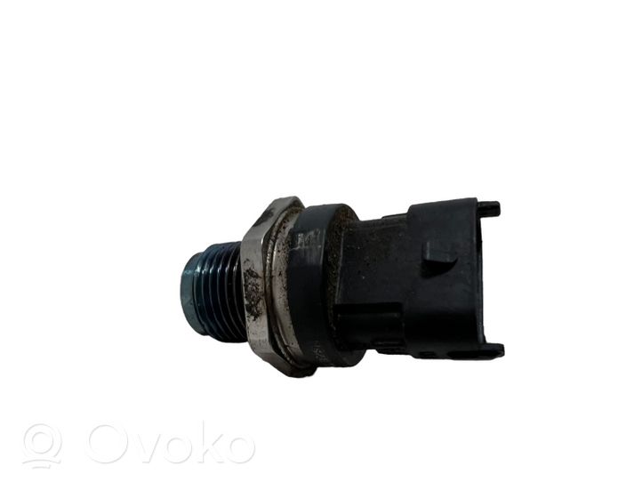 Nissan Qashqai Capteur de pression de carburant H8200703127