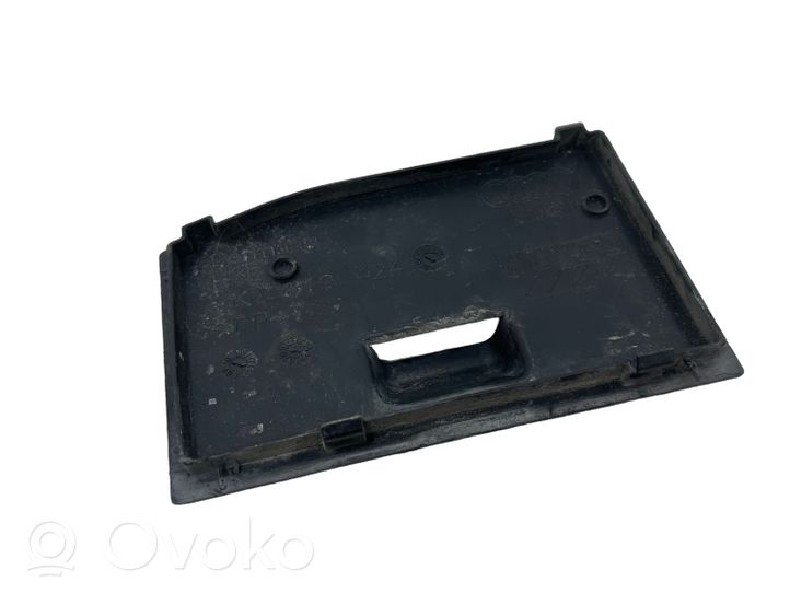 Audi A4 S4 B8 8K Coperchio/tappo della scatola vassoio della batteria 8K1819424