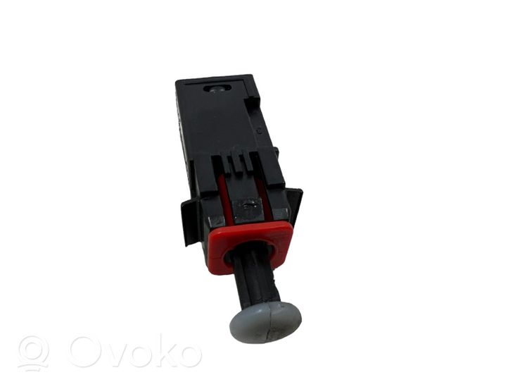 Opel Corsa E Brake pedal sensor switch 13299721