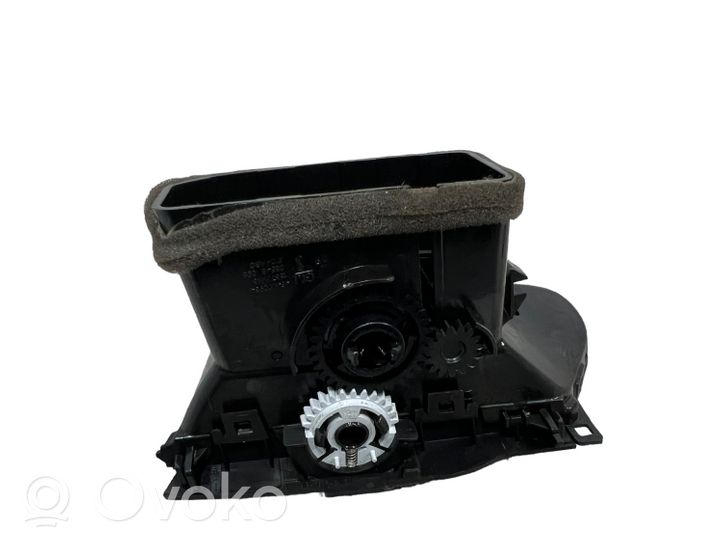 Opel Corsa E Copertura griglia di ventilazione laterale cruscotto 13377948