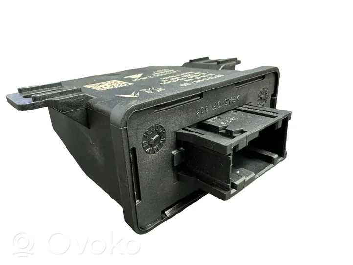 Peugeot 3008 II Module d'éclairage LCM 9827096780